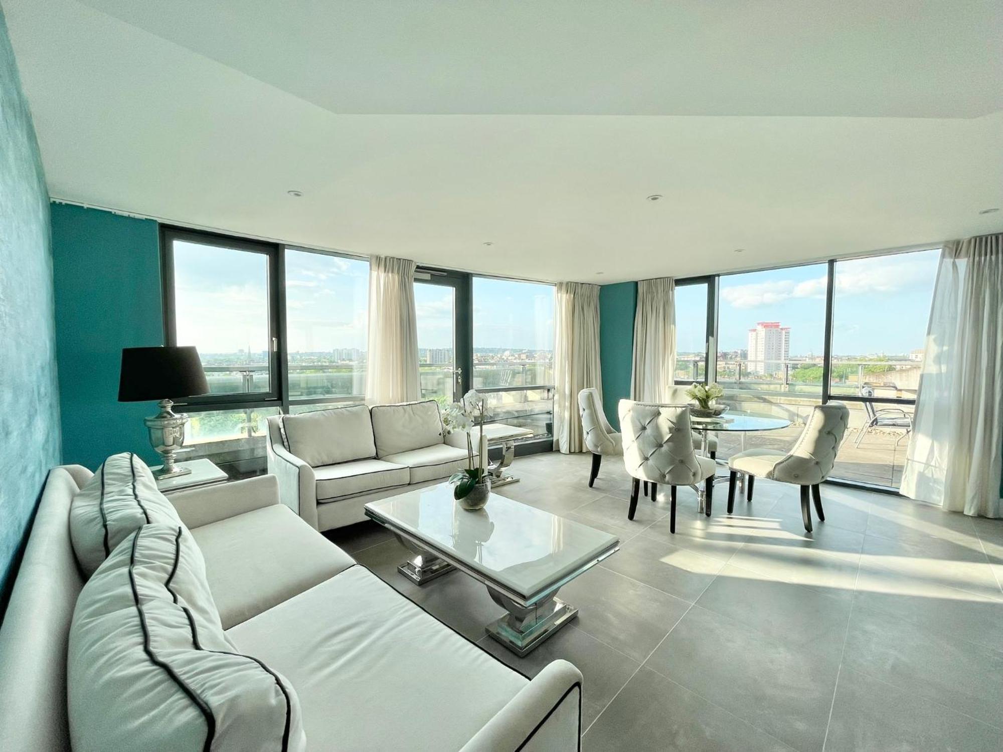 Beautiful 3 Bdr With Ac And Terrace In Paddington