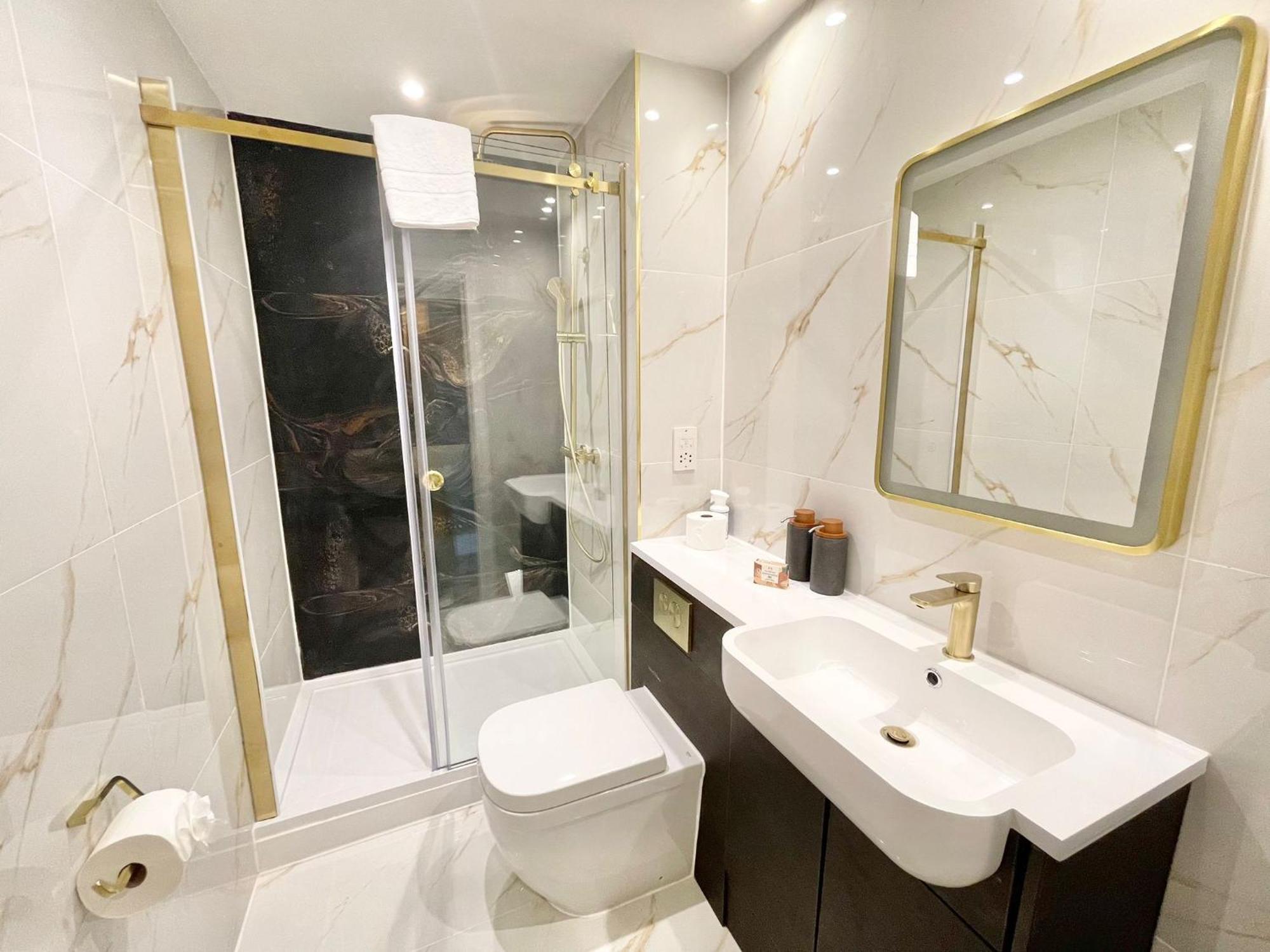 Beautiful 3 Bdr With Ac And Terrace In Paddington *